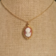 Collier camée